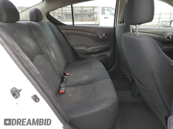 ✅ 2015 Nissan Versa S Plus • VIN: 3N1CN7AP7FL817595 • Лот: 92404045. Опубликован ранее на Copart с пробегом 59 636 миль. Бесплатный доступ к архиву аукционных продаж из США и подробный отчёт об истории автомобиля на DreamBid. Изображение 10.