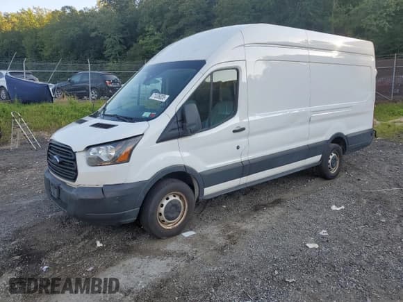 ✅ 2019 Ford Transit • VIN: 1FTBW3XM2KKB81756 • Лот: 71036005. Опубликован ранее на Copart с пробегом 163 598 миль. Бесплатный доступ к архиву аукционных продаж из США и подробный отчёт об истории автомобиля на DreamBid. Изображение 1.