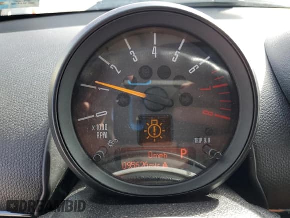 ✅ 2015 MINI Countryman • VIN: WMWZB3C59FWR45669 • Lot: 91167805. Listed on Copart with 95,626 mi. Free auction sales archive from the USA and detailed vehicle history report at DreamBid. Image 9.