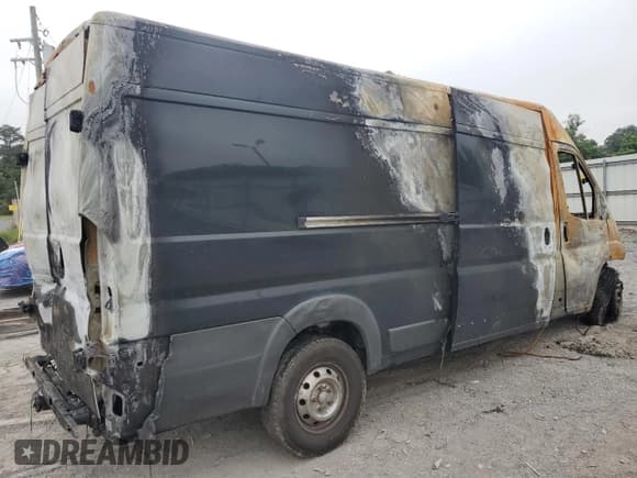 ✅ 2017 Ram ProMaster Cargo • VIN: 3C6URVJG2HE543506 • Lot: 62124005. Wystawiony na Copart z przebiegiem Nie podano. Bezpłatny archiwum sprzedaży aukcyjnych z USA i szczegółowy raport historii pojazdu na DreamBid. Zdjęcie 3.