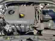 2017 Hyundai Elantra SE z VIN 5NPD74LF5HH093018, wystawiony jako Copart lot #85946085 z przebiegiem 83 416 mil mil oraz Szkoda całkowita • Salvage title. Historia ofert i sprzedaży dostępna na DreamBid. Obrazek 13.