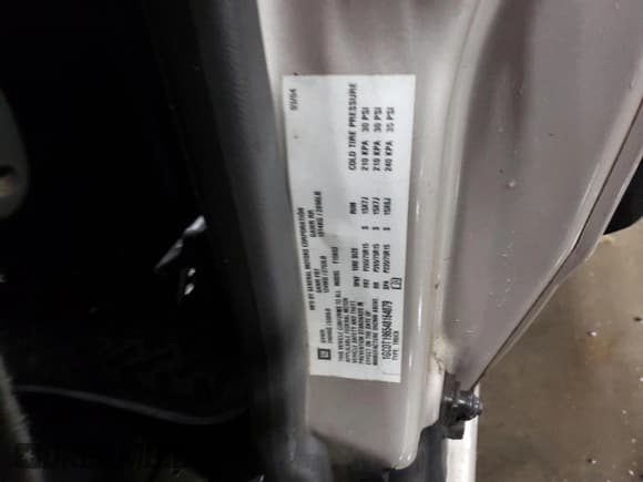 ✅ 2004 Chevrolet Colorado LS Z85 • VIN: 1GCDT196548164079 • Лот: 79285044. Опубликован ранее на Copart с пробегом 84 627 миль. Бесплатный доступ к архиву аукционных продаж из США и подробный отчёт об истории автомобиля на DreamBid. Изображение 12.