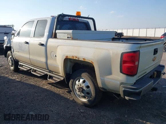 ✅ 2017 Chevrolet Silverado 2500HD Work Truck • VIN: 1GC2KUEG9HZ206750 • Лот: 43315082. Опубликован ранее на IAAI с пробегом Не указан. Бесплатный доступ к архиву аукционных продаж из США и подробный отчёт об истории автомобиля на DreamBid. Изображение 3.