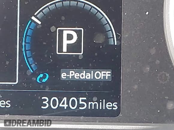 ✅ 2023 Nissan LEAF SV Plus • VIN: 1N4CZ1CV2PC551299 • Lot: 42773918. Wystawiony na IAAI z przebiegiem 30 405 mil. Bezpłatny archiwum sprzedaży aukcyjnych z USA i szczegółowy raport historii pojazdu na DreamBid. Zdjęcie 16.