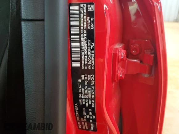 ✅ 2017 Jeep Renegade Altitude • VIN: ZACCJABB5HPF60262 • Lot: 84884415. Listed on Copart with 25,156 mi. Free auction sales archive from the USA and detailed vehicle history report at DreamBid. Image 13.