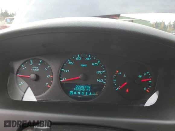 2010 Chevrolet Impala LS z VIN 2G1WA5EN5A1241205, wystawiony jako Copart lot #90408515 z przebiegiem 180 240 mil mil oraz Szkoda całkowita • Salvage title. Historia ofert i sprzedaży dostępna na DreamBid. Obrazek 9.