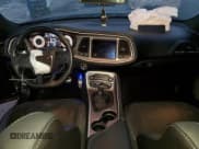 ✅ 2021 Dodge Challenger R/T Scat Pack • VIN: 2C3CDZFJ9MH621183 • Lot: 70988472. Wystawiony na Copart z przebiegiem 11 749 mil. Bezpłatny archiwum sprzedaży aukcyjnych z USA i szczegółowy raport historii pojazdu na DreamBid. Zdjęcie 8.