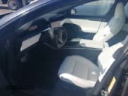 ✅ 2023 Tesla Model S Plaid • VIN: 5YJSA1E67PF528820 • Lot: 43757823. Wystawiony na IAAI z przebiegiem Nie podano. Bezpłatny archiwum sprzedaży aukcyjnych z USA i szczegółowy raport historii pojazdu na DreamBid. Zdjęcie 5.