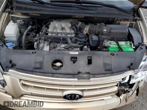 ✅ 2008 Kia Sedona LX • VIN: KNDMB233686202282 • Лот: 92829505. Опубликован ранее на Copart с пробегом 92 593 миль. Бесплатный доступ к архиву аукционных продаж из США и подробный отчёт об истории автомобиля на DreamBid. Изображение 12.