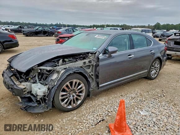 ✅ 2017 Lexus LS 460 • VIN: JTHBL5EF5H5144473 • Lot: 95435595. Listed on Copart with 123,146 mi. Free auction sales archive from the USA and detailed vehicle history report at DreamBid. Image 1.