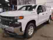 2020 Chevrolet Silverado 1500 Work Truck z VIN 1GCRYAEF0LZ173214, wystawiony jako IAAI lot #42679290 z przebiegiem 125 826 mil mil oraz . Historia ofert i sprzedaży dostępna na DreamBid. Obrazek 1.
