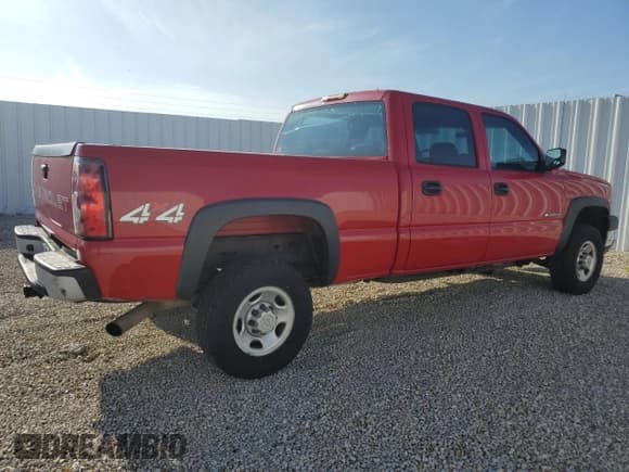 ✅ 2006 Chevrolet Silverado 2500HD LT2 • VIN: 1GCHK23UX6F145866 • Lot: 66022065. Wystawiony na Copart z przebiegiem 107 420 mil. Bezpłatny archiwum sprzedaży aukcyjnych z USA i szczegółowy raport historii pojazdu na DreamBid. Zdjęcie 3.