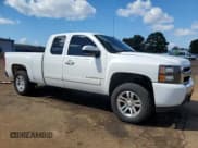 ✅ 2008 Chevrolet Silverado 1500 2LT • VIN: 1GCEC19J98Z295928 • Lot: 71609814. Wystawiony na Copart z przebiegiem 244 062 mil. Bezpłatny archiwum sprzedaży aukcyjnych z USA i szczegółowy raport historii pojazdu na DreamBid. Zdjęcie 4.