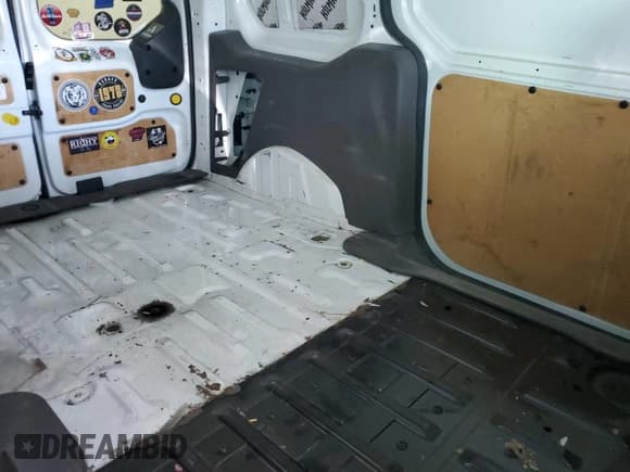 ✅ 2019 Ford Transit Connect XLT • VIN: NM0LS7F22K1419888 • Lot: 53131215. Listed on Copart with 200,751 mi. Free auction sales archive from the USA and detailed vehicle history report at DreamBid. Image 11.