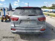 ✅ 2020 Kia Sorento LX • VIN: 5XYPG4A36LG633112 • Лот: 84781185. Опубликован ранее на Copart с пробегом 111 053 миль. Бесплатный доступ к архиву аукционных продаж из США и подробный отчёт об истории автомобиля на DreamBid. Изображение 6.