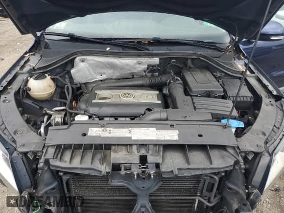 ✅ 2013 Volkswagen Tiguan SE • VIN: WVGBV7AX7DW502078 • Lot: 62124485. Listed on Copart with 85,252 mi. Free auction sales archive from the USA and detailed vehicle history report at DreamBid. Image 11.