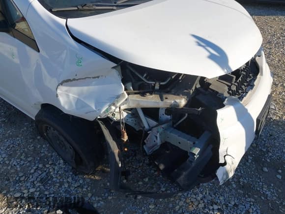 ✅ 2021 Nissan NV200 SV • VIN: 3N6CM0KN5MK702062 • Lot: 43495706. Wystawiony na IAAI z przebiegiem 68 194 mil. Bezpłatny archiwum sprzedaży aukcyjnych z USA i szczegółowy raport historii pojazdu na DreamBid. Zdjęcie 6.