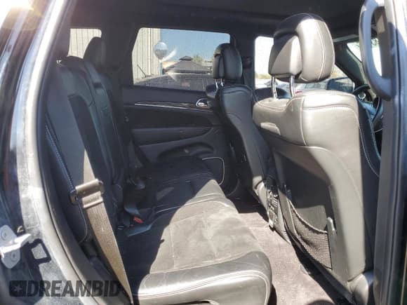 ✅ 2017 Jeep Grand Cherokee SRT • VIN: 1C4RJFDJXHC851582 • Lot: 84183115. Listed on Copart with 139,454 mi. Free auction sales archive from the USA and detailed vehicle history report at DreamBid. Image 11.