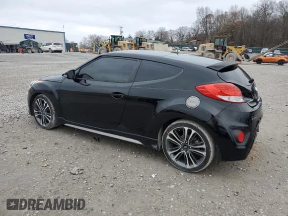 ✅ 2016 Hyundai Veloster Turbo • VIN: KMHTC6AE0GU258826 • Lot: 85518624. Wystawiony na Copart z przebiegiem 94 119 mil. Bezpłatny archiwum sprzedaży aukcyjnych z USA i szczegółowy raport historii pojazdu na DreamBid. Zdjęcie 2.