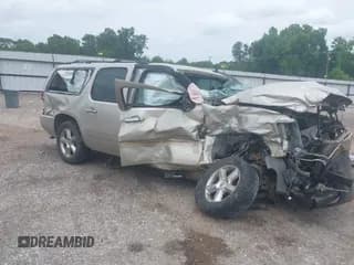 ✅ 2013 Chevrolet Suburban LTZ • VIN: 1GNSKKE79DR137015 • Лот: 42296974. Опубликован ранее на IAAI с пробегом 191 632 миль. Бесплатный доступ к архиву аукционных продаж из США и подробный отчёт об истории автомобиля на DreamBid. Изображение 1.