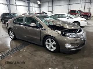 ✅ 2014 Chevrolet Volt • VIN: 1G1RA6E46EU150870 • Lot: 75623774. Wystawiony na Copart z przebiegiem 121 835 mil. Bezpłatny archiwum sprzedaży aukcyjnych z USA i szczegółowy raport historii pojazdu na DreamBid. Zdjęcie 4.
