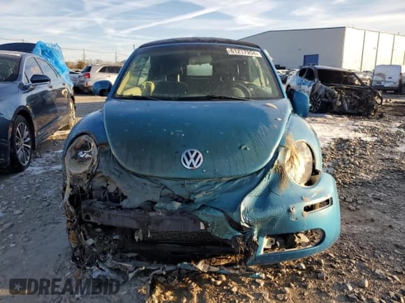 ✅ 2007 Volkswagen Beetle • VIN: 3VWRF31Y27M408435 • Lot: 61217954. Listed on Copart with 229,698 mi. Free auction sales archive from the USA and detailed vehicle history report at DreamBid. Image 5.