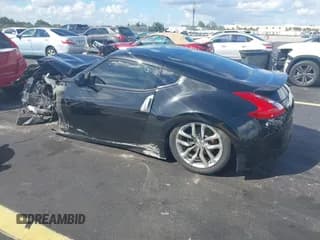 ✅ 2013 Nissan 370Z • VIN: JN1AZ4EH3DM380629 • Лот: 43556495. Опубликован ранее на IAAI с пробегом 42 570 миль. Бесплатный доступ к архиву аукционных продаж из США и подробный отчёт об истории автомобиля на DreamBid. Изображение 3.