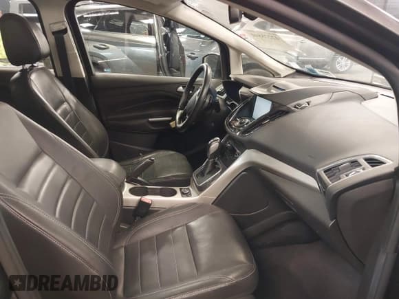 ✅ 2013 Ford C-Max SEL • VIN: 1FADP5BU9DL531704 • Лот: 42228841. Опубликован ранее на IAAI с пробегом 91 808 миль. Бесплатный доступ к архиву аукционных продаж из США и подробный отчёт об истории автомобиля на DreamBid. Изображение 5.