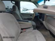 ✅ 2001 Chevrolet Suburban LS • VIN: 1GNEC16T11J314974 • Лот: 41750991. Опубликован ранее на IAAI с пробегом 203 657 миль. Бесплатный доступ к архиву аукционных продаж из США и подробный отчёт об истории автомобиля на DreamBid. Изображение 5.