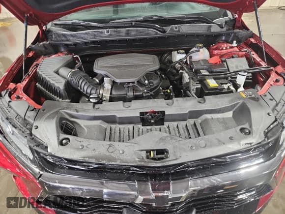 ✅ 2024 Chevrolet Blazer RS • VIN: 3GNKBKRS7RS129921 • Lot: 67390955. Wystawiony na Copart z przebiegiem 14 129 mil. Bezpłatny archiwum sprzedaży aukcyjnych z USA i szczegółowy raport historii pojazdu na DreamBid. Zdjęcie 12.