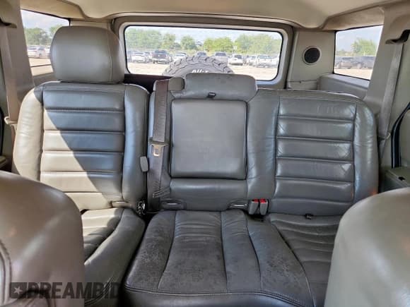 ✅ 2004 Hummer H2 • VIN: 5GRGN23U64H118117 • Лот: 83826675. Опубликован ранее на Copart с пробегом 170 332 миль. Бесплатный доступ к архиву аукционных продаж из США и подробный отчёт об истории автомобиля на DreamBid. Изображение 10.