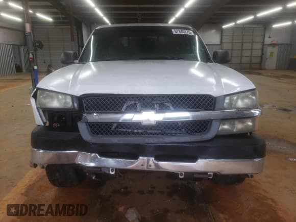 ✅ 2003 Chevrolet Silverado 2500HD LS • VIN: 1GCHC29U33E188273 • Лот: 67840875. Опубликован ранее на Copart с пробегом 248 529 миль. Бесплатный доступ к архиву аукционных продаж из США и подробный отчёт об истории автомобиля на DreamBid. Изображение 5.