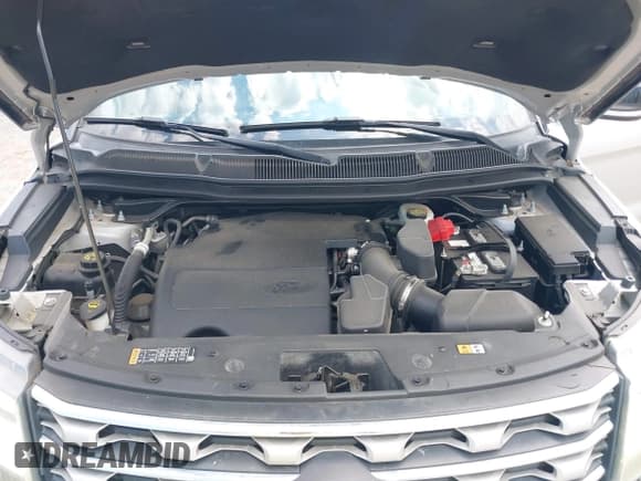 ✅ 2016 Ford Explorer XLT • VIN: 1FM5K8D84GGA63677 • Lot: 39649393. Wystawiony na IAAI z przebiegiem 118 962 mil. Bezpłatny archiwum sprzedaży aukcyjnych z USA i szczegółowy raport historii pojazdu na DreamBid. Zdjęcie 10.