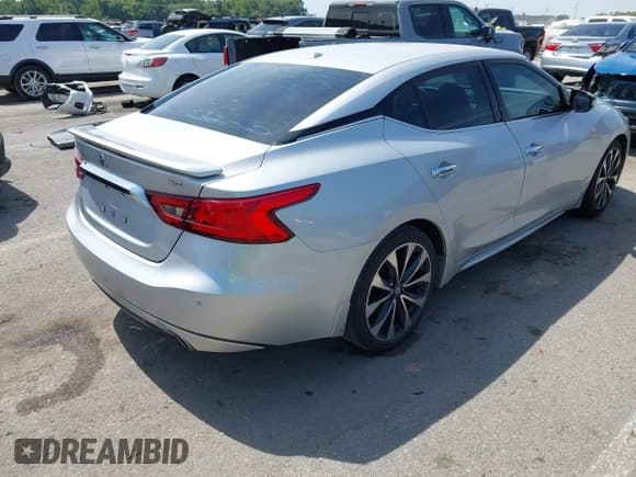 ✅ 2016 Nissan Maxima S • VIN: 1N4AA6AP4GC904576 • Lot: 43085427. Listed on IAAI with 114,866 mi. Free auction sales archive from the USA and detailed vehicle history report at DreamBid. Image 4.