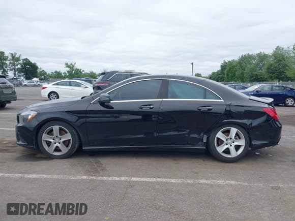 ✅ 2016 Mercedes-Benz CLA 250 • VIN: WDDSJ4GB9GN341369 • Lot: 42611049. Listed on IAAI with 98,180 mi. Free auction sales archive from the USA and detailed vehicle history report at DreamBid. Image 14.