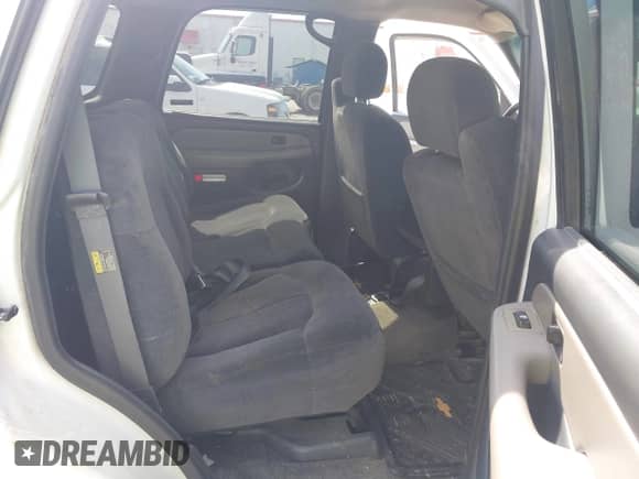 2001 Chevrolet Tahoe LT с VIN 1GNEK13T01J287838, выставлен на аукционе IAAI как лот 42525773 с пробегом 145 730 миль миль и . История ставок и продаж доступна на DreamBid. Изображение 8.