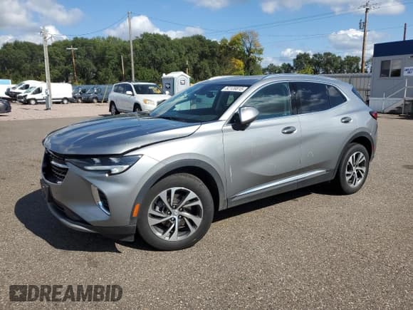 ✅ 2023 Buick Envision Essence • VIN: LRBFZPR41PD080991 • Лот: 82120815. Опубликован ранее на Copart с пробегом 55 114 миль. Бесплатный доступ к архиву аукционных продаж из США и подробный отчёт об истории автомобиля на DreamBid. Изображение 1.