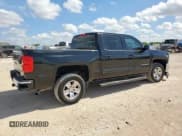 ✅ 2018 Chevrolet Silverado 1500 LT • VIN: 3GCPCREC8JG318572 • Lot: 68944925. Wystawiony na Copart z przebiegiem 83 964 mil. Bezpłatny archiwum sprzedaży aukcyjnych z USA i szczegółowy raport historii pojazdu na DreamBid. Zdjęcie 3.