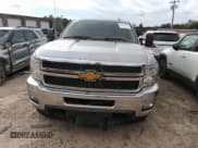 ✅ 2012 Chevrolet Silverado 2500HD LT • VIN: 1GC2KXCG1CZ337684 • Lot: 40494392. Wystawiony na IAAI z przebiegiem Nie podano. Bezpłatny archiwum sprzedaży aukcyjnych z USA i szczegółowy raport historii pojazdu na DreamBid. Zdjęcie 12.