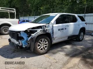 ✅ 2023 Chevrolet Traverse LS • VIN: 1GNEVFKW9PJ292562 • Lot: 63252275. Wystawiony na Copart z przebiegiem 46 585 mil. Bezpłatny archiwum sprzedaży aukcyjnych z USA i szczegółowy raport historii pojazdu na DreamBid. Zdjęcie 1.
