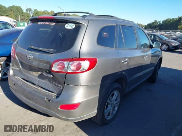 2011 Hyundai Santa Fe Limited с VIN 5XYZK3AB5BG047296, выставлен на аукционе IAAI как лот 43446410 с пробегом 139 347 миль миль и . История ставок и продаж доступна на DreamBid. Изображение 4.