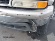 ✅ 2002 Chevrolet Suburban LT • VIN: 1GNEC16T72J208353 • Lot: 43719243. Listed on IAAI with 251,167 mi. Free auction sales archive from the USA and detailed vehicle history report at DreamBid. Image 6.