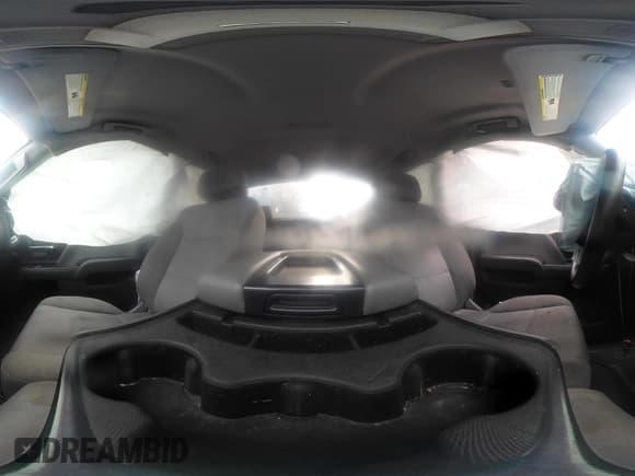 ✅ 2018 Chevrolet Silverado 1500 Work Truck • VIN: 1GCRCNEC5JZ371408 • Lot: 42806099. Wystawiony na IAAI z przebiegiem 167 207 mil. Bezpłatny archiwum sprzedaży aukcyjnych z USA i szczegółowy raport historii pojazdu na DreamBid. Zdjęcie 18.