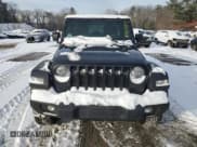 ✅ 2022 Jeep Wrangler Unlimited Willys Sport • VIN: 1C4HJXDN0NW207099 • Лот: 43395805. Опубликован ранее на Copart с пробегом 55 529 миль. Бесплатный доступ к архиву аукционных продаж из США и подробный отчёт об истории автомобиля на DreamBid. Изображение 5.