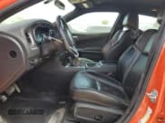 ✅ 2019 Dodge Charger SXT • VIN: 2C3CDXBG6KH760117 • Lot: 58207465. Wystawiony na Copart z przebiegiem 127 538 mil. Bezpłatny archiwum sprzedaży aukcyjnych z USA i szczegółowy raport historii pojazdu na DreamBid. Zdjęcie 7.