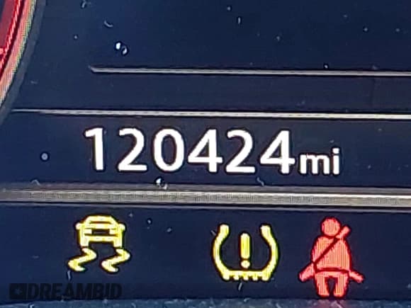 ✅ 2018 Audi Q5 Premium Plus • VIN: WA1BNAFY3J2007604 • Lot: 43451006. Wystawiony na IAAI z przebiegiem 120 424 mil. Bezpłatny archiwum sprzedaży aukcyjnych z USA i szczegółowy raport historii pojazdu na DreamBid. Zdjęcie 15.