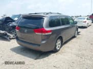✅ 2011 Toyota Sienna LE AAS • VIN: 5TDKK3DC1BS045280 • Lot: 42389241. Listed on IAAI with 165,653 mi. Free auction sales archive from the USA and detailed vehicle history report at DreamBid. Image 4.