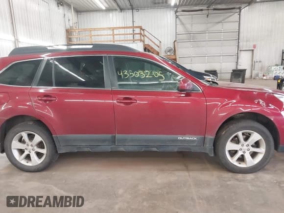 ✅ 2014 Subaru Outback Premium • VIN: 4S4BRCCC1E3281183 • Лот: 43503205. Опубликован ранее на IAAI с пробегом 135 677 миль. Бесплатный доступ к архиву аукционных продаж из США и подробный отчёт об истории автомобиля на DreamBid. Изображение 14.