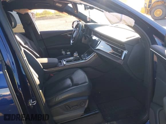 ✅ 2020 Audi Q7 Premium Plus • VIN: WA1LXAF72LD011124 • Лот: 43460808. Опубликован ранее на IAAI с пробегом 57 977 миль. Бесплатный доступ к архиву аукционных продаж из США и подробный отчёт об истории автомобиля на DreamBid. Изображение 5.