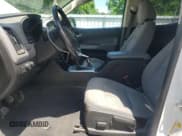 ✅ 2020 Chevrolet Colorado 4WD LT • VIN: 1GCGTCEN6L1220723 • Лот: 63471385. Опубликован ранее на Copart с пробегом 121 634 миль. Бесплатный доступ к архиву аукционных продаж из США и подробный отчёт об истории автомобиля на DreamBid. Изображение 7.